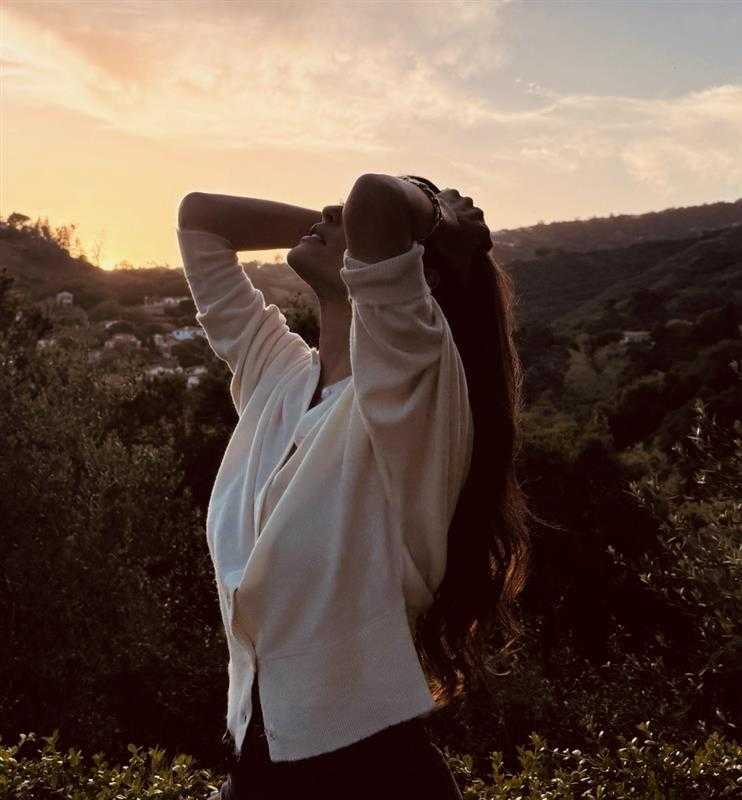 Sharon Srivastava 1 (2)