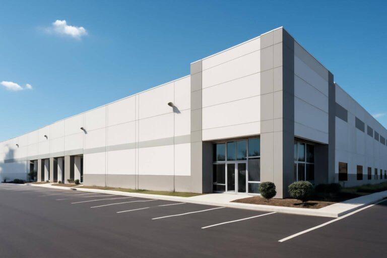 Greenberg Traurig Advises Global Net Lease on $535M Modiv Industrial Acquisition