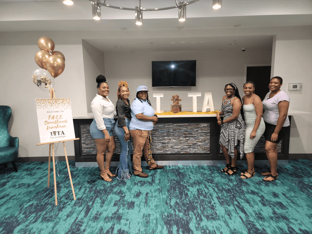 SweetHearts From Left to Right. Terion Woods, Alayzah Love, Caprecia Bulloch, Courtney Mitchell, Aijalon Allen, April Jones